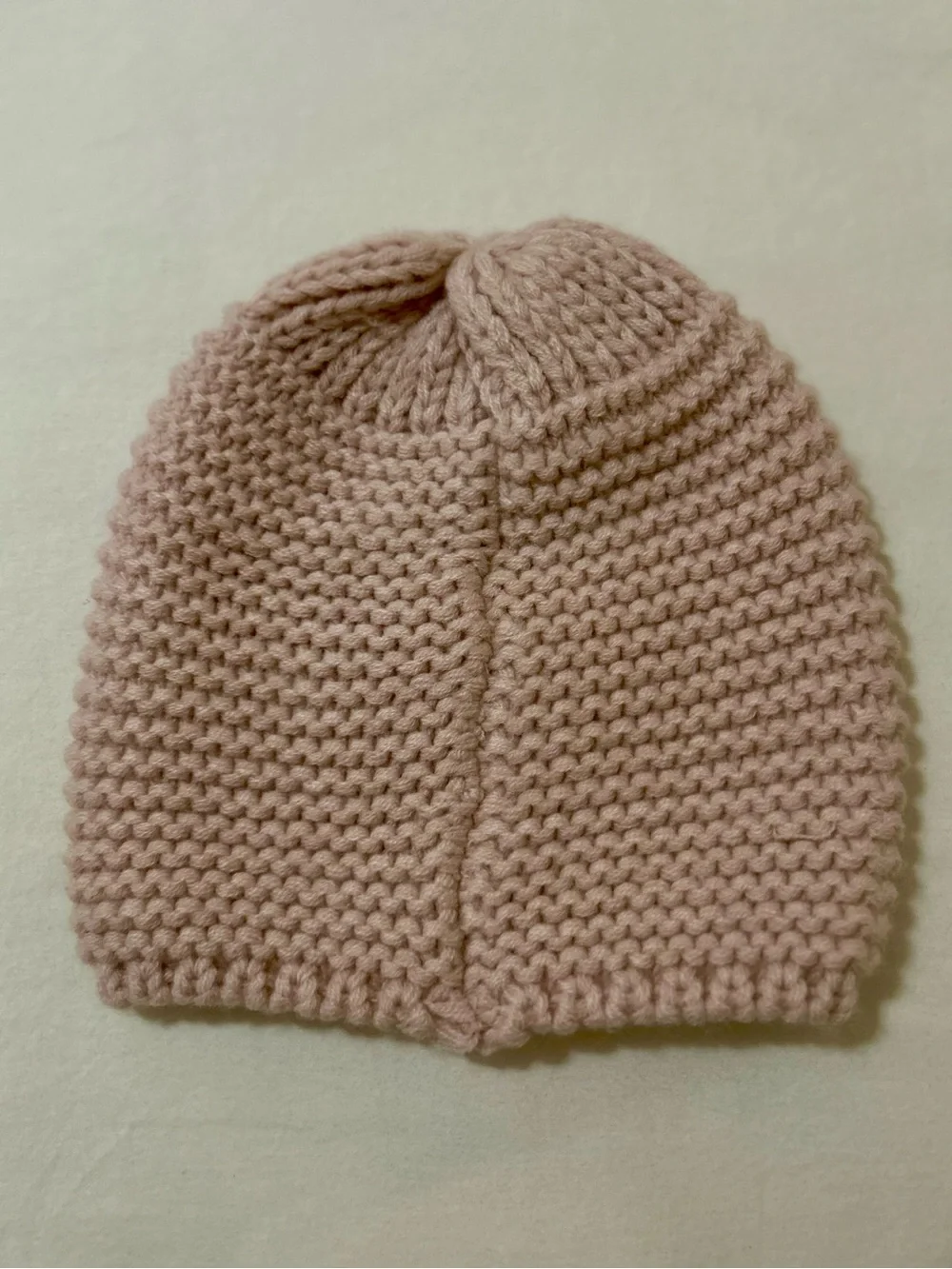 David and Young Blush Pink Sequined Floral Leaf Patch Chunky Knit Beanie Hat OS